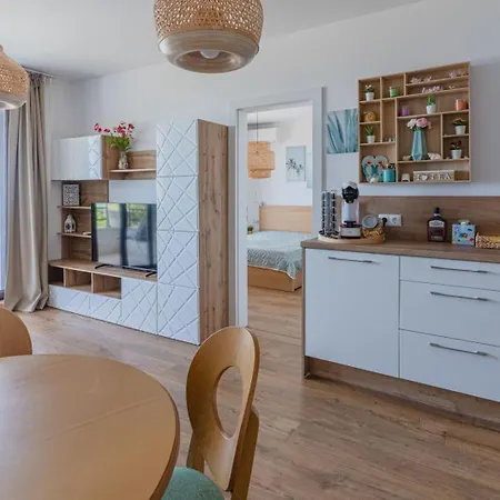 Smokini Апартамент Созопол